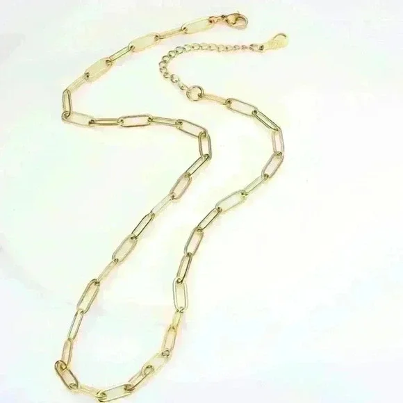 NWT 18K Gold Plated Minimalist Paper Clip Cain Link Layering Necklace - Picture 5 of 16